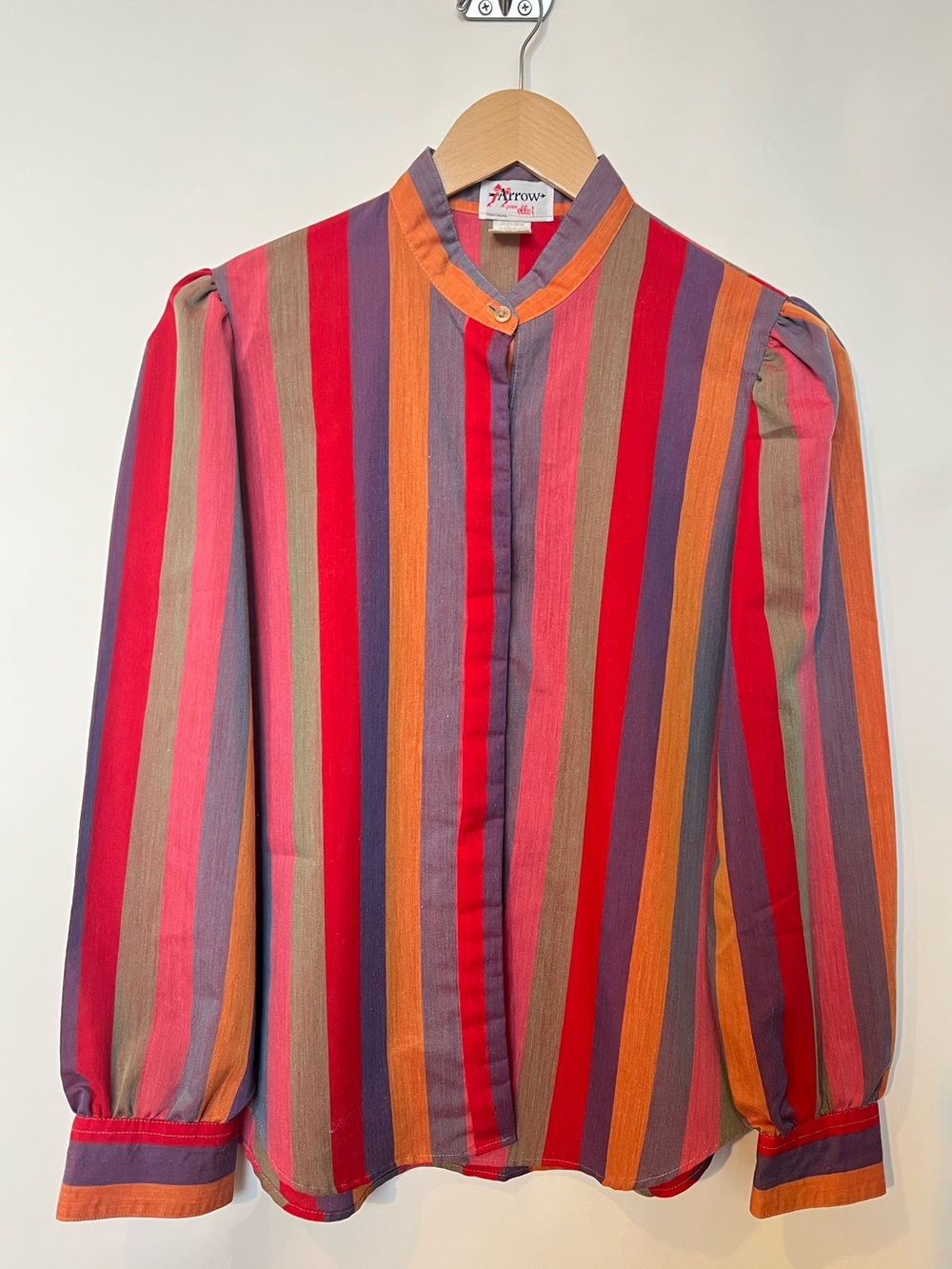 Vintage 70s 80s Arrow Elle Vertical Stripe Blouse Stand Collar Button-Up Shirt